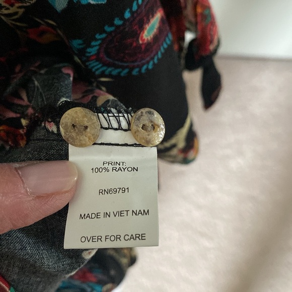 Roz &Ali ladies multi color tunic size XL,3/4 tie sleeve, high low hemline - Picture 8 of 8